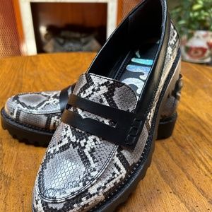 Sam Edelman Circus Reptile Print Desmond Penny Loafers Sz 6 1/2 NWOT
